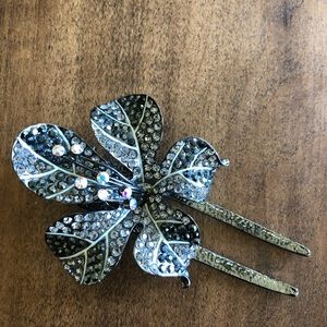 Rhinestone Floral Hair Clip